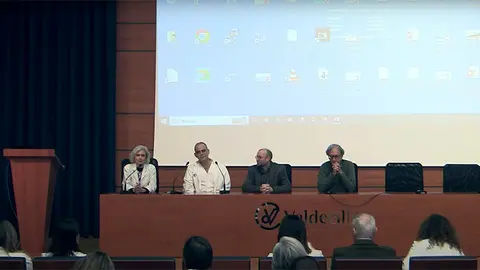 Imagen de la reunión de esta mañana (Foto: Medicina Cantabria)