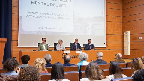 Apertura de la IV Jornada de Salud Mental (Foto: Gobierno de Cantabria)