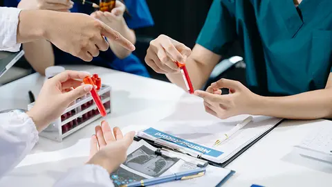 Investigación en medicina personalizada (Foto: envato)