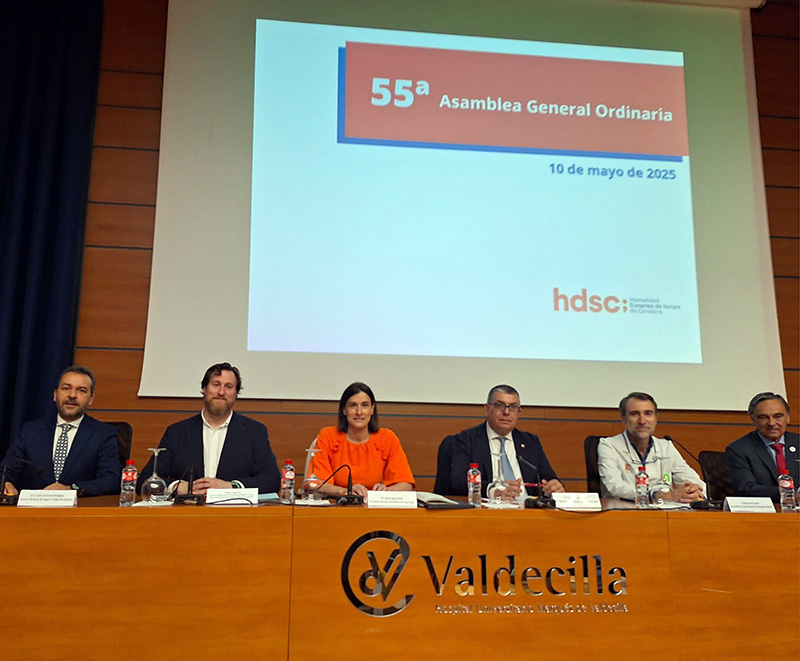 Imagen del acto (Foto: Gobierno de Cantabria)